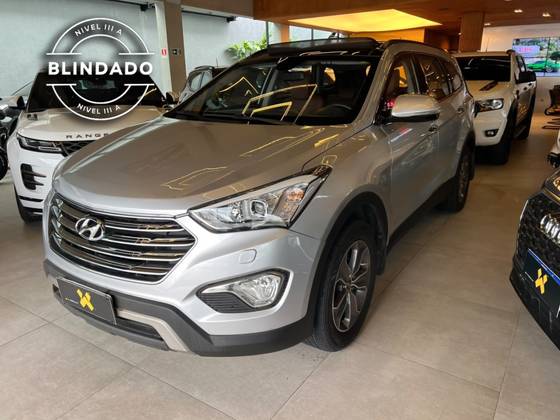 HYUNDAI SANTA FÉ 3.3 MPFI 4X4 7 LUGARES V6 270CV GASOLINA 4P AUTOMÁTICO HYUNDAI SANTA FÉ 3.3 MPFI 4X4 7 LUGARES V6 270CV GASOLINA 4P AUTOMÁTICO